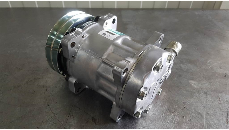 SANDEN SD7H15-S8220-Compressor/Kompressor/Aircopom - AC compressor for Construction machinery: picture 2 SANDEN SD7H15-S8220-Compressor/Kompressor/Aircopom - AC compressor for Construction machinery: picture 2