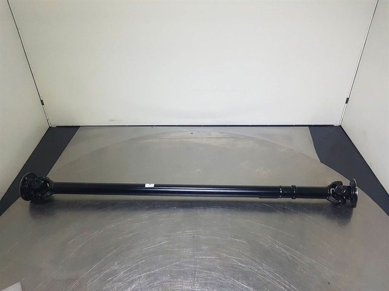 Schaeff SKL833-Zeppelin ZL80-5200661100-Propshaft/Cardanas - Axle and parts for Construction machinery: picture 2 Schaeff SKL833-Zeppelin ZL80-5200661100-Propshaft/Cardanas - Axle and parts for Construction machinery: picture 2