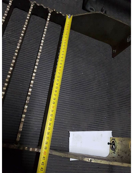 Terex TL210-0455006044-Stair panel/Trittstufen/Traptrede - Frame/ Chassis for Construction machinery: picture 5 Terex TL210-0455006044-Stair panel/Trittstufen/Traptrede - Frame/ Chassis for Construction machinery: picture 5