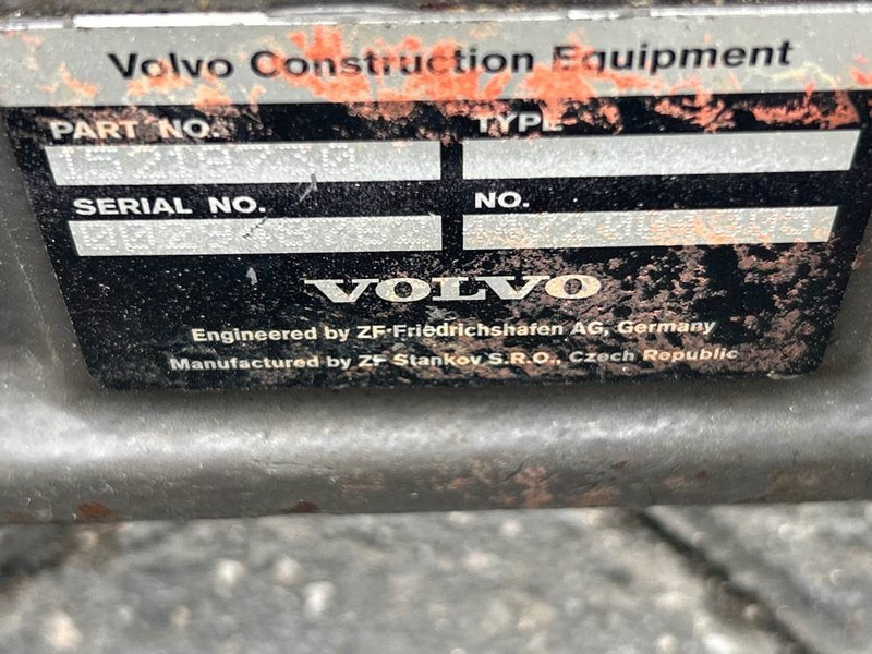 Volvo L25F-15219730-Axle/Achse/As - Axle and parts for Construction machinery: picture 5 Volvo L25F-15219730-Axle/Achse/As - Axle and parts for Construction machinery: picture 5