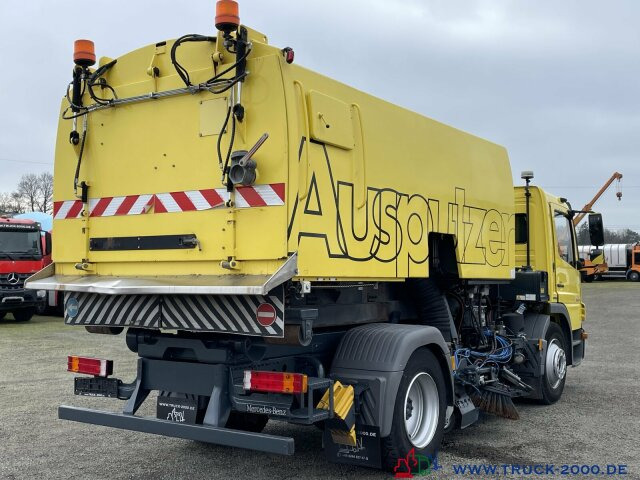 Mercedes-Benz 1524 Winterdienst - Streuer - Kehrmaschine 1.Hd - Road sweeper: picture 2 Mercedes-Benz 1524 Winterdienst - Streuer - Kehrmaschine 1.Hd - Road sweeper: picture 2