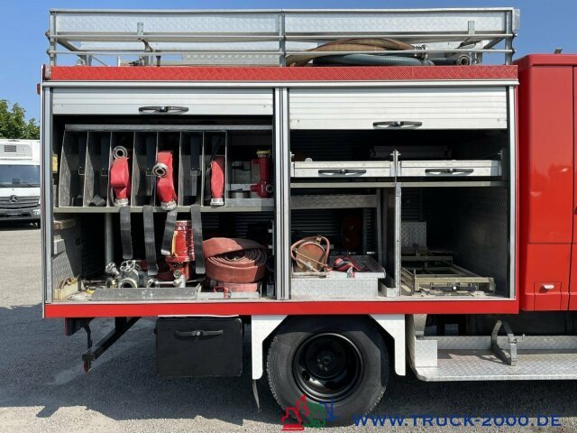 Mercedes-Benz 814 D Metz Feuerwehr inkl Löschpumpe 9 Sitzer - Closed box van, Crew cab van: picture 5 Mercedes-Benz 814 D Metz Feuerwehr inkl Löschpumpe 9 Sitzer - Closed box van, Crew cab van: picture 5