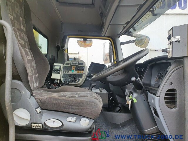 Mercedes-Benz Atego 1524 Bucher Johnston VS650 Deutsches Gerät - Road sweeper: picture 5 Mercedes-Benz Atego 1524 Bucher Johnston VS650 Deutsches Gerät - Road sweeper: picture 5