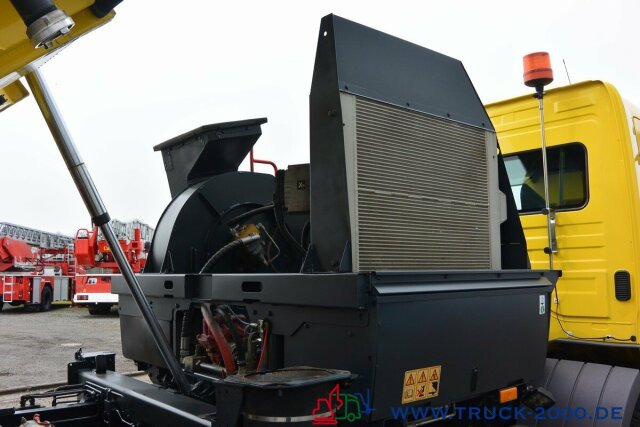 Mercedes-Benz Atego 1524 Bucher Johnston VS651 Deutsches Gerät - Road sweeper: picture 4 Mercedes-Benz Atego 1524 Bucher Johnston VS651 Deutsches Gerät - Road sweeper: picture 4