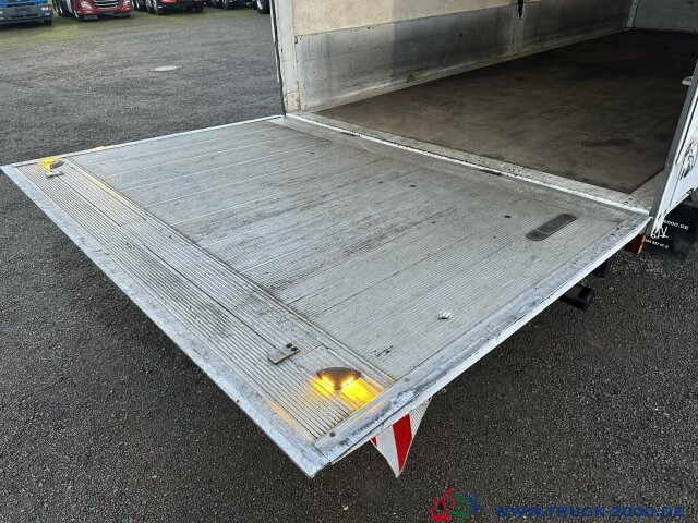Mercedes-Benz Atego 816 Pritsche Plane LBW Original 113.559km - Curtain side truck: picture 3 Mercedes-Benz Atego 816 Pritsche Plane LBW Original 113.559km - Curtain side truck: picture 3