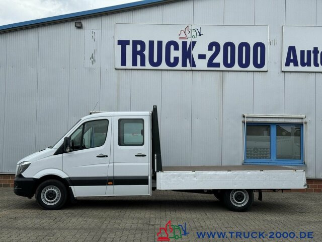 Mercedes-Benz Sprinter 316 CDI DoKa 7 Sitze AHK 3.500 Kg - Open body delivery van, Crew cab van: picture 2 Mercedes-Benz Sprinter 316 CDI DoKa 7 Sitze AHK 3.500 Kg - Open body delivery van, Crew cab van: picture 2