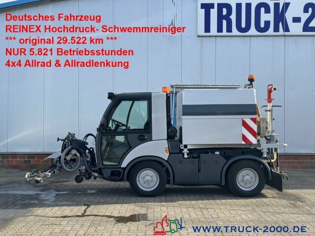 Multicar Tremo X56 4x4 Straßen -Flächenreiniger 300 Bar - Road sweeper: picture 1 Multicar Tremo X56 4x4 Straßen -Flächenreiniger 300 Bar - Road sweeper: picture 1