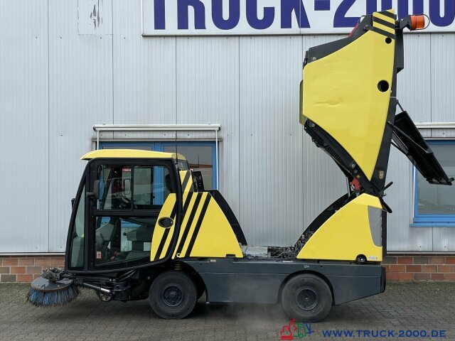 Schmidt Johnston Bucher CX 201 Sweeper Kehren + Sprühen - Road sweeper: picture 3 Schmidt Johnston Bucher CX 201 Sweeper Kehren + Sprühen - Road sweeper: picture 3
