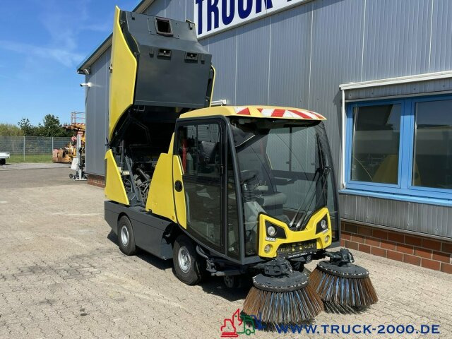 Schmidt Johnston Bucher Sweeper CX 201 Kehren + Sprühen Klima - Road sweeper: picture 4 Schmidt Johnston Bucher Sweeper CX 201 Kehren + Sprühen Klima - Road sweeper: picture 4