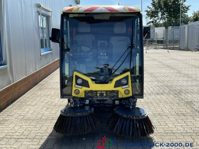 Schmidt Johnston Bucher Sweeper CX 201 Kehren + Sprühen Klima - Road sweeper: picture 2 Schmidt Johnston Bucher Sweeper CX 201 Kehren + Sprühen Klima - Road sweeper: picture 2