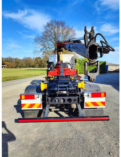 MAN TGM 18.290 Container + Palfinger PK13001 - Hook lift truck, Crane truck: picture 2 MAN TGM 18.290 Container + Palfinger PK13001 - Hook lift truck, Crane truck: picture 2