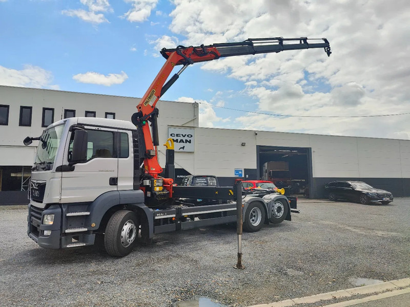 MAN TGS 26.420 Container / Palfinger PK18002 - Hook lift truck, Crane truck: picture 1 MAN TGS 26.420 Container / Palfinger PK18002 - Hook lift truck, Crane truck: picture 1