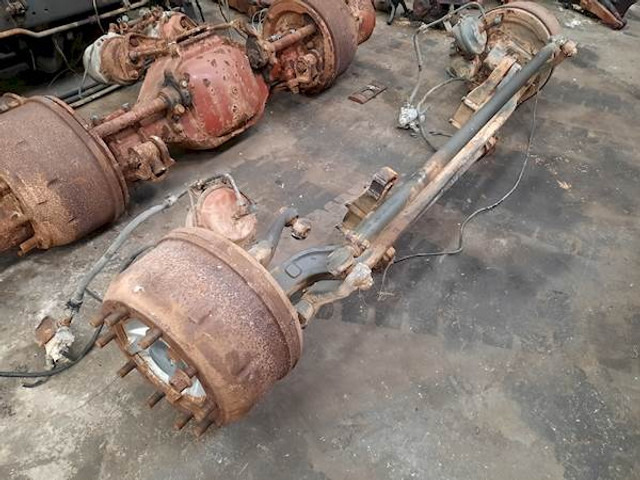 Mercedes-Benz VL 4 - Front axle for Truck: picture 3 Mercedes-Benz VL 4 - Front axle for Truck: picture 3
