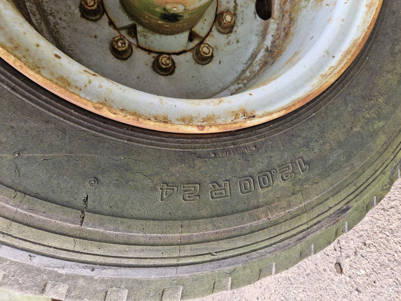 Cab chassis truck Volvo N1033 6X4: picture 9 Cab chassis truck Volvo N1033 6X4: picture 9