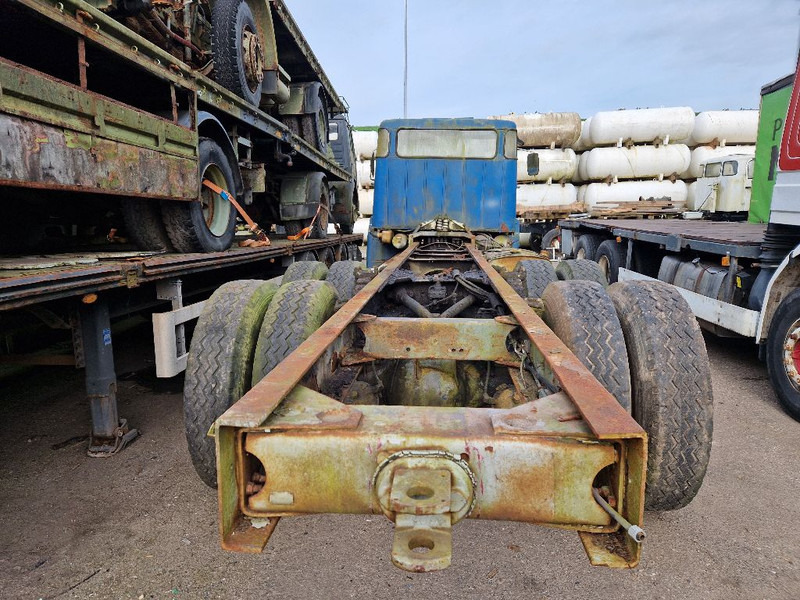 Cab chassis truck Volvo N1033 6X4: picture 11 Cab chassis truck Volvo N1033 6X4: picture 11