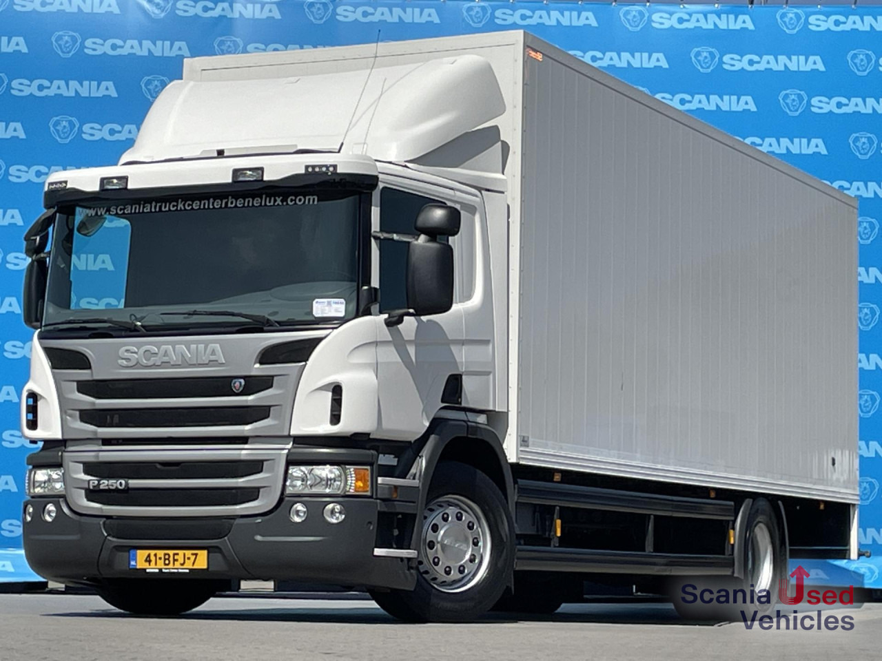 SCANIA P 250 DB4x2MNB SIDE DOORS FULL AIR 250X246X250CM - Box truck: picture 1 SCANIA P 250 DB4x2MNB SIDE DOORS FULL AIR 250X246X250CM - Box truck: picture 1