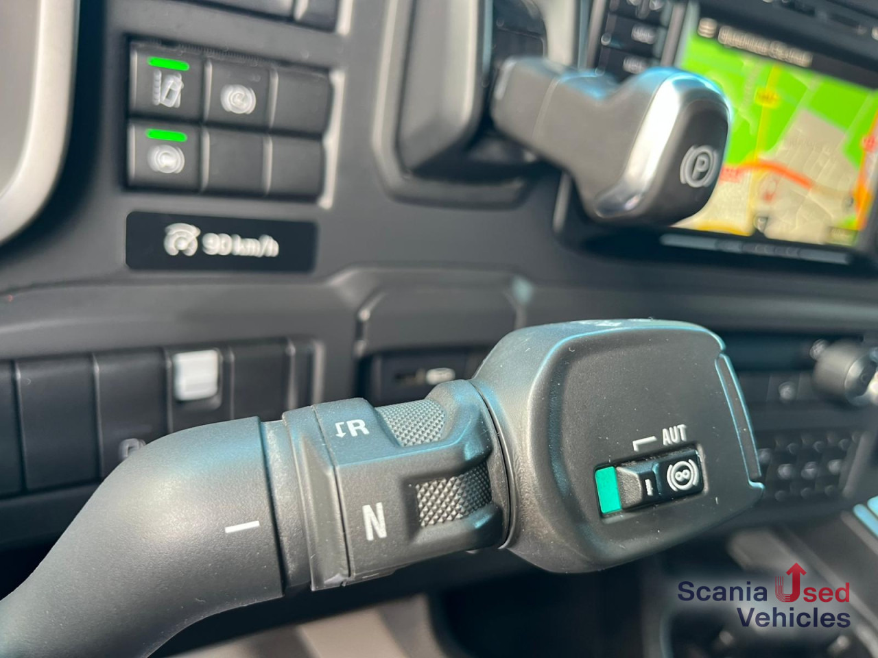 SCANIA R 410 B6x2*4NB LNG RETARDER FRIGO CHEREAU 765x250x - Refrigerated truck: picture 5 SCANIA R 410 B6x2*4NB LNG RETARDER FRIGO CHEREAU 765x250x - Refrigerated truck: picture 5