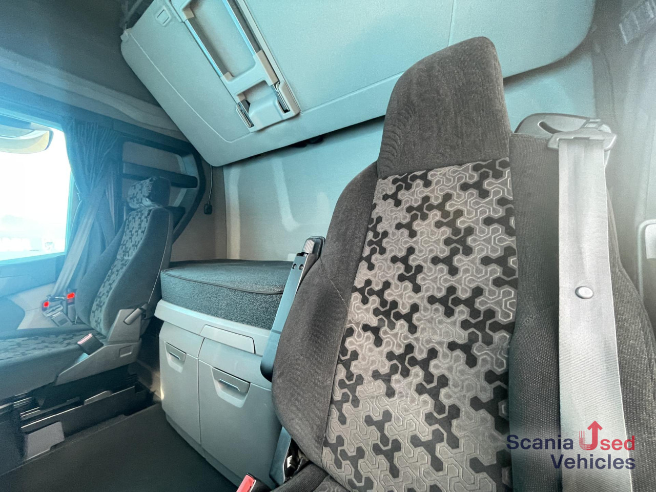 SCANIA S 500 A4x2NB RETARDER FULL AIR P-AIRCO PTO ACC - Tractor unit: picture 3 SCANIA S 500 A4x2NB RETARDER FULL AIR P-AIRCO PTO ACC - Tractor unit: picture 3