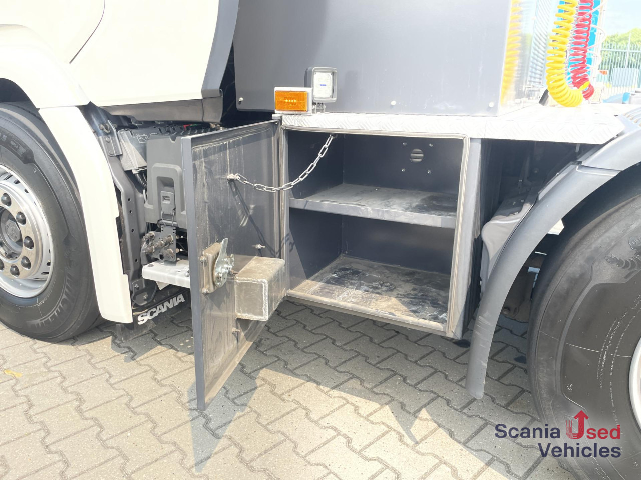SCANIA S 540 A8x4/4NB RETARDER SCHWERLAST 100T - Tractor unit: picture 3 SCANIA S 540 A8x4/4NB RETARDER SCHWERLAST 100T - Tractor unit: picture 3