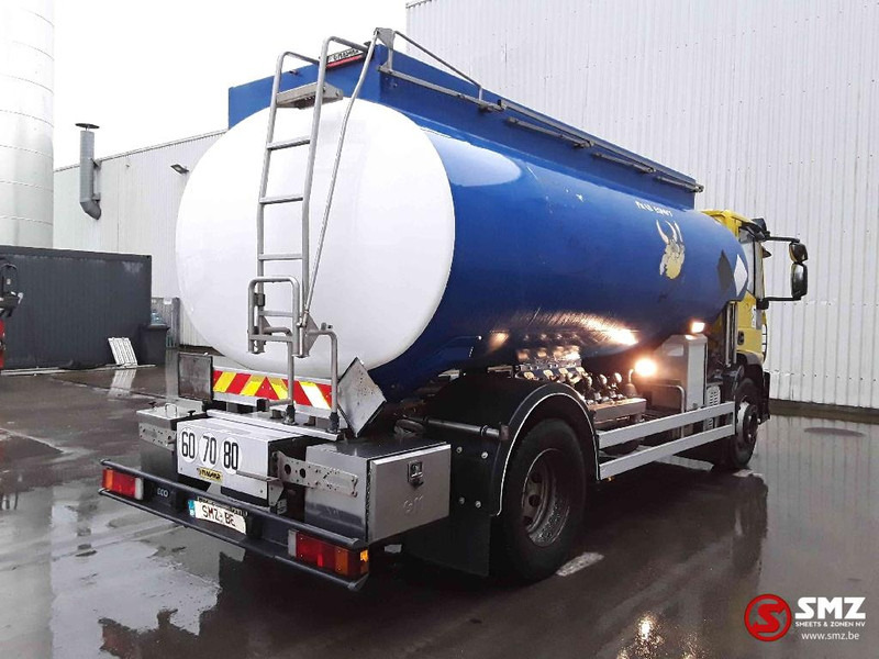 Tanker truck Iveco Eurocargo 190 E 26 13500 L 5 compartments: picture 9 Tanker truck Iveco Eurocargo 190 E 26 13500 L 5 compartments: picture 9