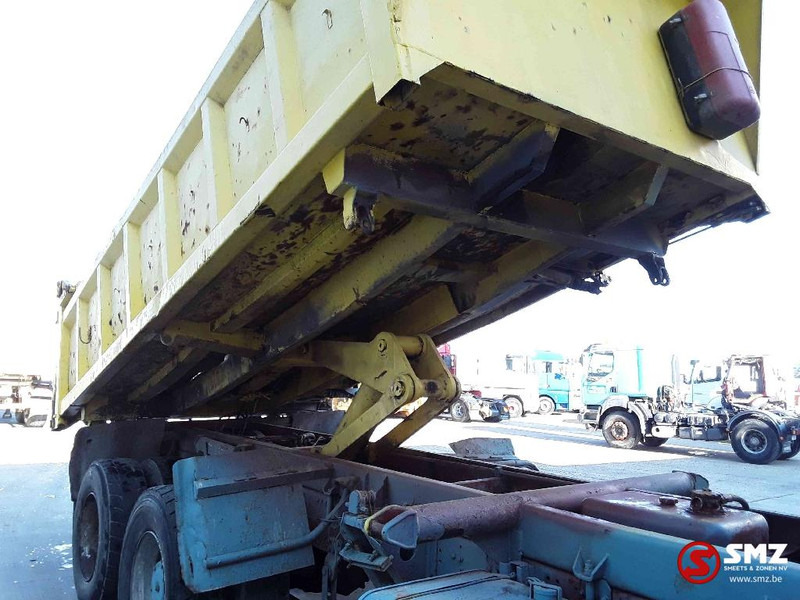 Tipper Iveco Eurotrakker 260 E 37 e2 manual pump: picture 11
