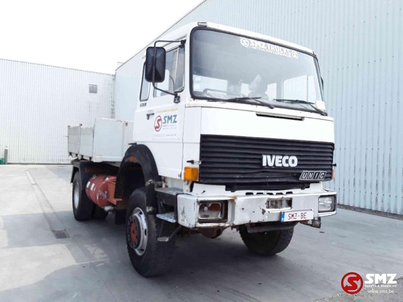 Iveco Magirus 190.32 4x4 tractor french -francais - Dropside/ Flatbed truck: picture 1 Iveco Magirus 190.32 4x4 tractor french -francais - Dropside/ Flatbed truck: picture 1