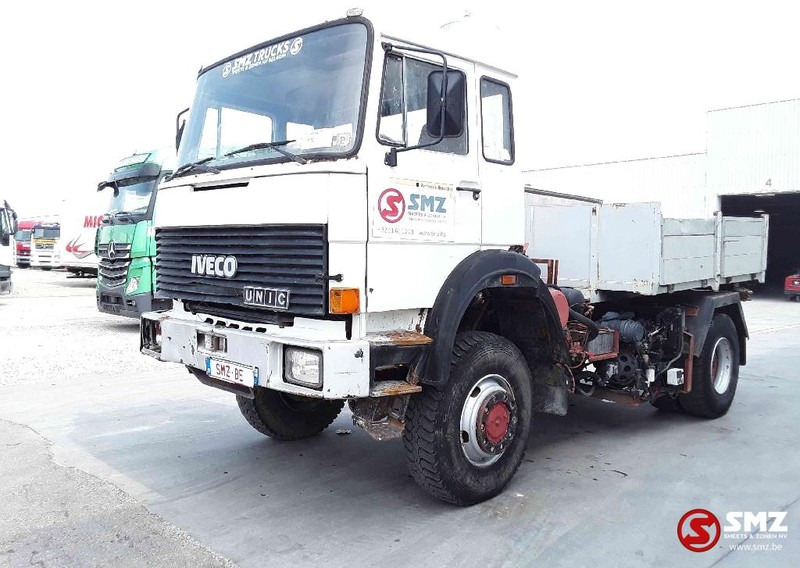 Iveco Magirus 190.32 4x4 tractor french -francais - Dropside/ Flatbed truck: picture 3 Iveco Magirus 190.32 4x4 tractor french -francais - Dropside/ Flatbed truck: picture 3