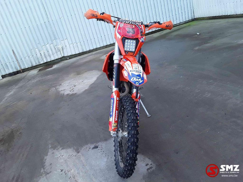 KTM KTM 250 - Motorcycle: picture 2 KTM KTM 250 - Motorcycle: picture 2