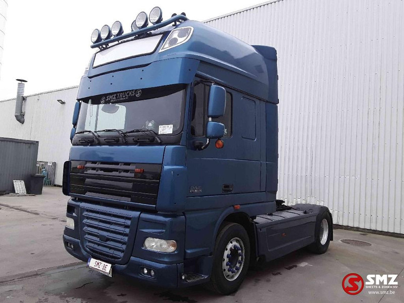DAF 105 XF 460 SuperSpace manual Top full options - Tractor unit: picture 3 DAF 105 XF 460 SuperSpace manual Top full options - Tractor unit: picture 3