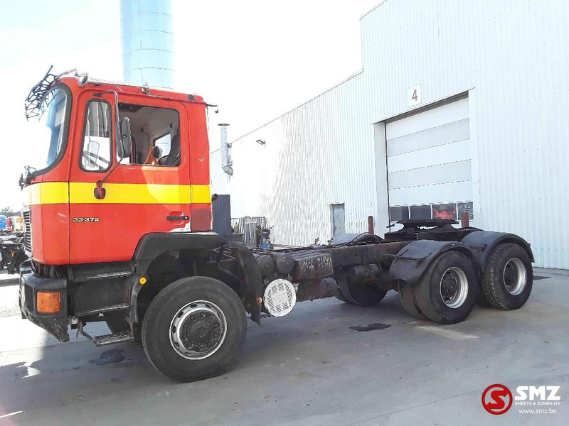 MAN 33.372 6x6 - Tractor unit: picture 4 MAN 33.372 6x6 - Tractor unit: picture 4