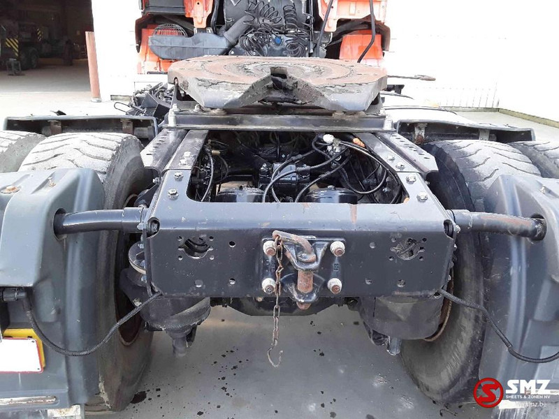 Tractor unit MAN TGA 18.480 4x4 manual: picture 10