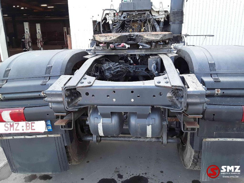 Tractor unit Mercedes-Benz Arocs 2051 4x4 Retarder NO hydrodrive!!: picture 12 Tractor unit Mercedes-Benz Arocs 2051 4x4 Retarder NO hydrodrive!!: picture 12