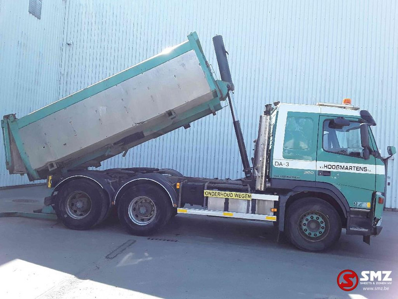 Volvo FM 12 380 tractor tipper - Tractor unit: picture 4 Volvo FM 12 380 tractor tipper - Tractor unit: picture 4