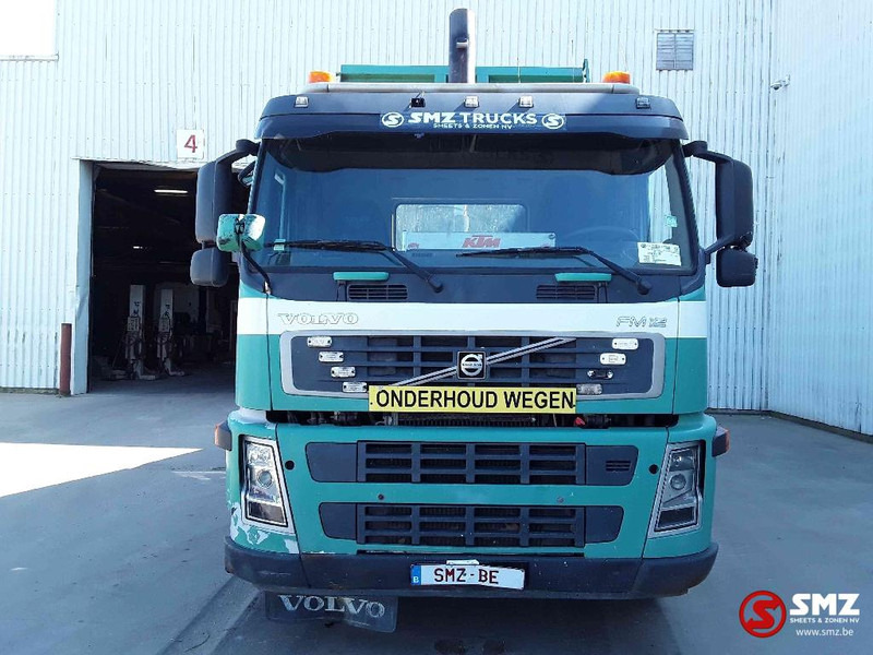 Volvo FM 12 380 tractor tipper - Tractor unit: picture 2 Volvo FM 12 380 tractor tipper - Tractor unit: picture 2