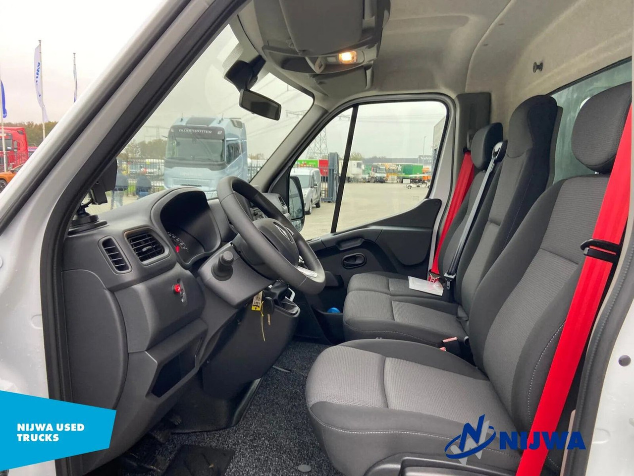 Renault Master 165 T35 Laadklep + Camera Kasten - Panel van: picture 5 Renault Master 165 T35 Laadklep + Camera Kasten - Panel van: picture 5