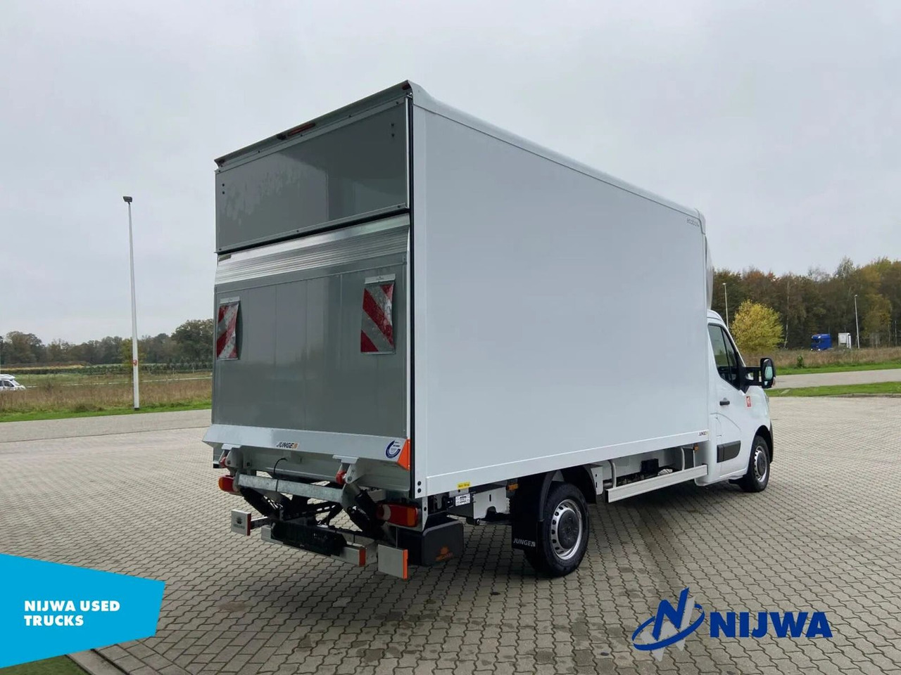 Renault Master 165 T35 Laadklep + Camera Kasten - Panel van: picture 3 Renault Master 165 T35 Laadklep + Camera Kasten - Panel van: picture 3