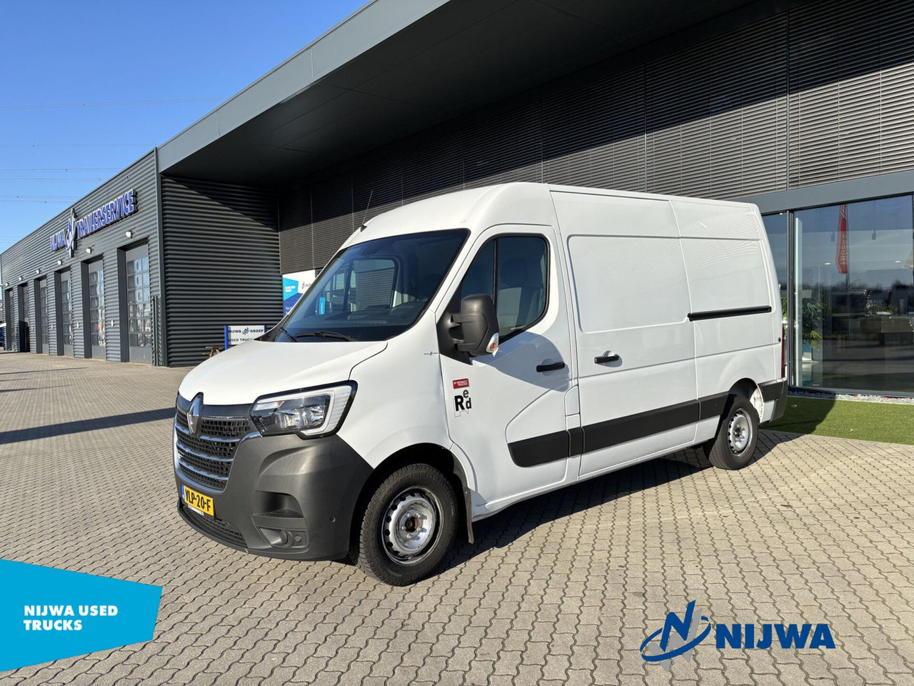 Renault Master T35 150 L3H2 Navigatie + Dubbele schuifde - Panel van: picture 1 Renault Master T35 150 L3H2 Navigatie + Dubbele schuifde - Panel van: picture 1