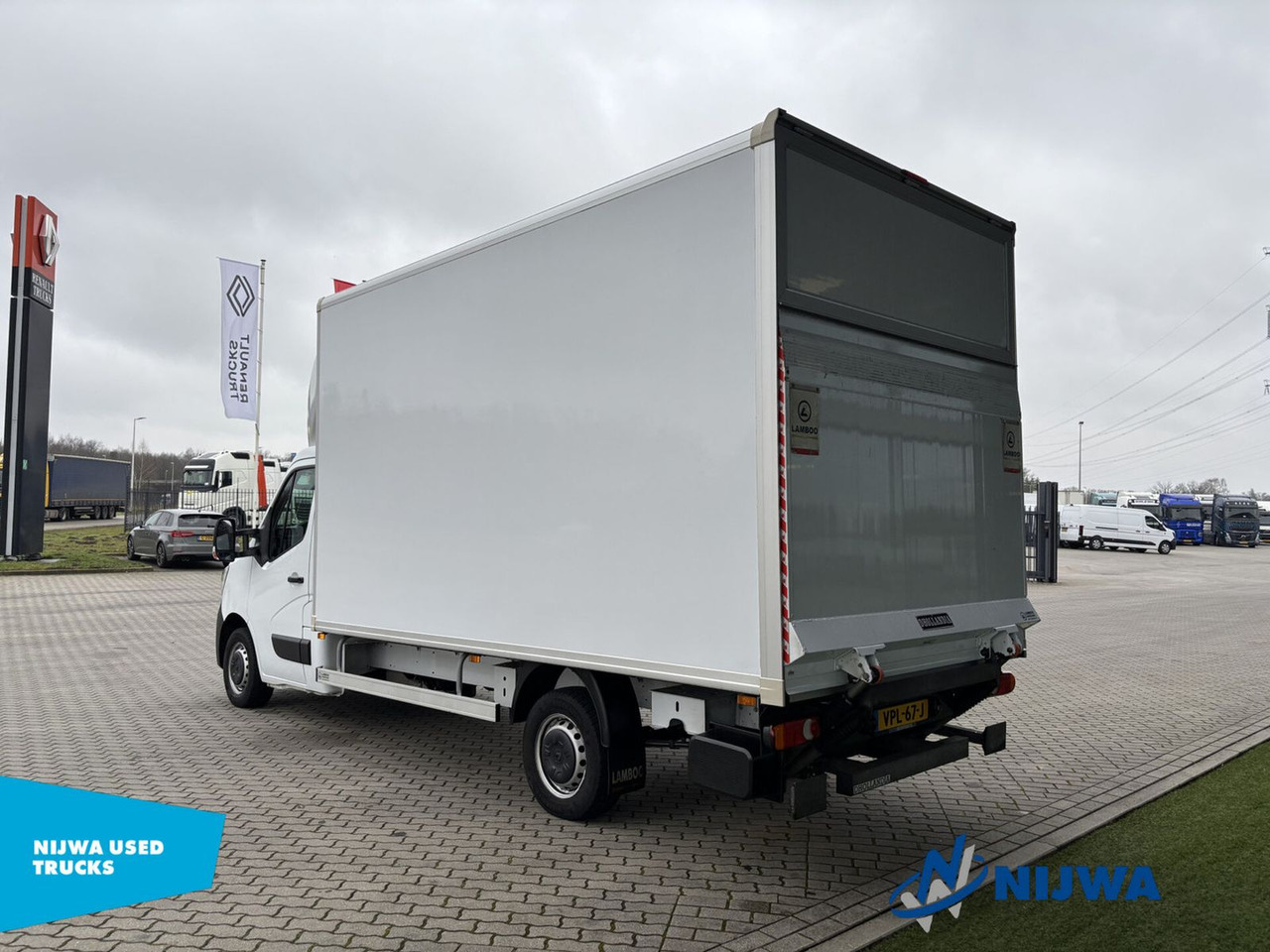 Renault Master T35 165 Navigatie + Zijdeur Kasten Renault Master T35 165 Navigatie + Zijdeur Kasten - Panel van: picture 4 Renault Master T35 165 Navigatie + Zijdeur Kasten Renault Master T35 165 Navigatie + Zijdeur Kasten - Panel van: picture 4