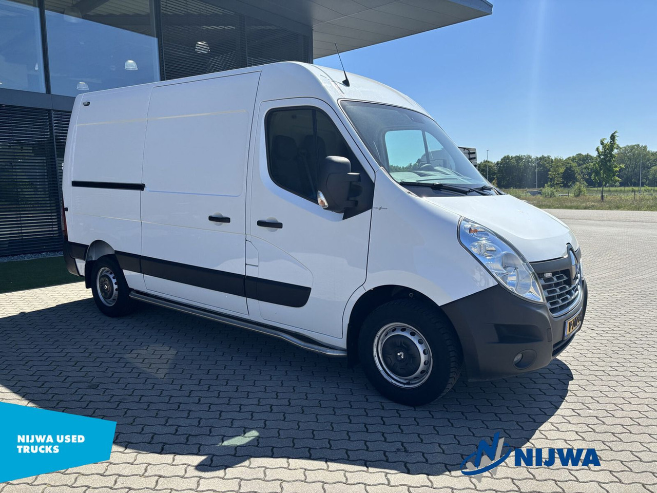 Renault Master T35 170 L2H3 Camera + Trekhaak Kasten - Panel van: picture 2 Renault Master T35 170 L2H3 Camera + Trekhaak Kasten - Panel van: picture 2
