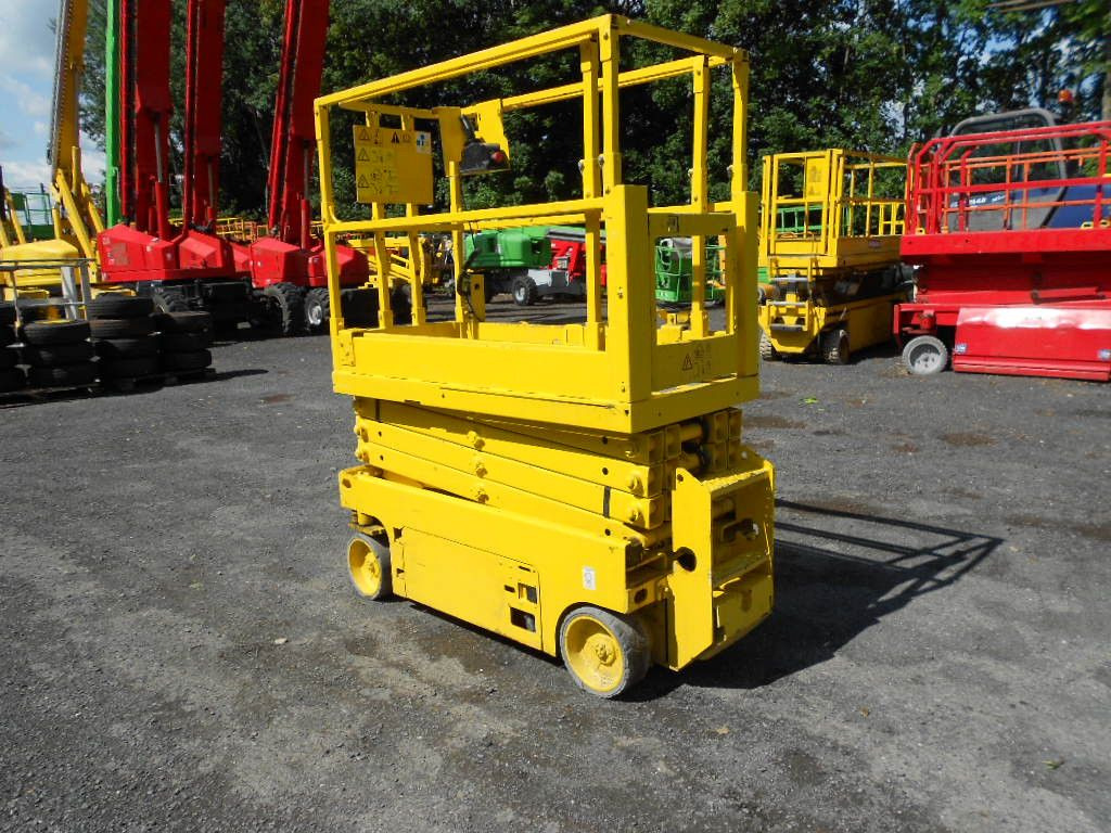 Truck mounted aerial platform Genie GS 1930, Scherenarbeitsbühne Genie 8 m: picture 16
