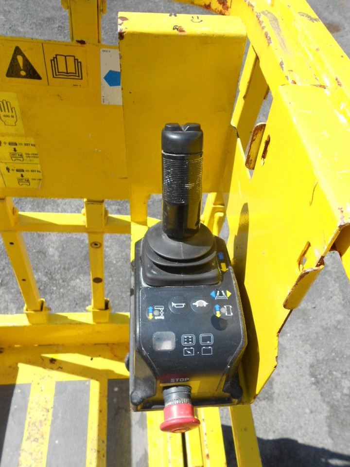 Truck mounted aerial platform Genie GS 1930, Scherenarbeitsbühne Genie 8 m: picture 21