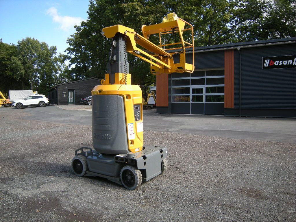 Haulotte Arbeitsbühne Haulotte Star 10, AH 10 m - Truck mounted aerial platform: picture 2 Haulotte Arbeitsbühne Haulotte Star 10, AH 10 m - Truck mounted aerial platform: picture 2