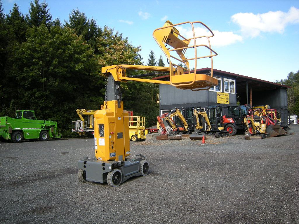 Haulotte Arbeitsbühne Haulotte Star 10, AH 10 m - Truck mounted aerial platform: picture 5 Haulotte Arbeitsbühne Haulotte Star 10, AH 10 m - Truck mounted aerial platform: picture 5