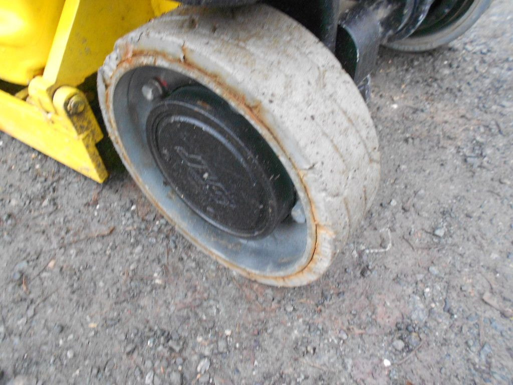 Scissor lift JLG JLG 1930 ES, Scherenarbeitsbühne AH 8 m: picture 9 Scissor lift JLG JLG 1930 ES, Scherenarbeitsbühne AH 8 m: picture 9