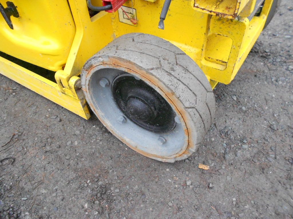 Scissor lift JLG JLG 1930 ES, Scherenarbeitsbühne AH 8 m: picture 11 Scissor lift JLG JLG 1930 ES, Scherenarbeitsbühne AH 8 m: picture 11