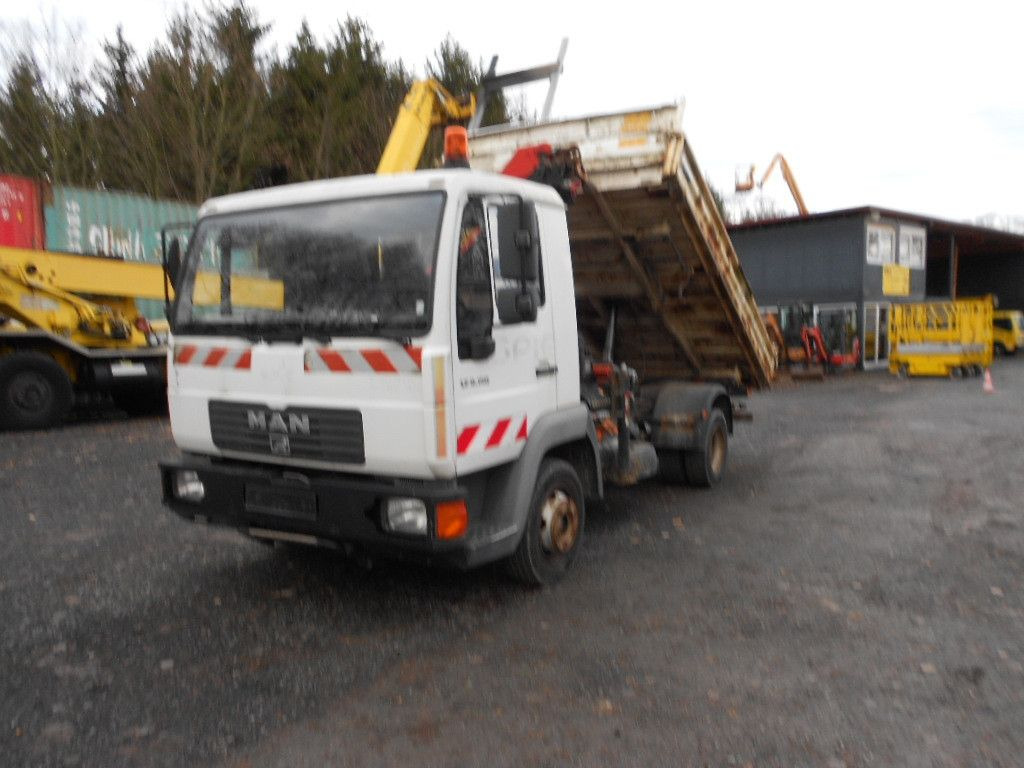 MAN MAN LE8.150 mit Palfinger PKG7001 - Tipper, Crane truck: picture 5 MAN MAN LE8.150 mit Palfinger PKG7001 - Tipper, Crane truck: picture 5