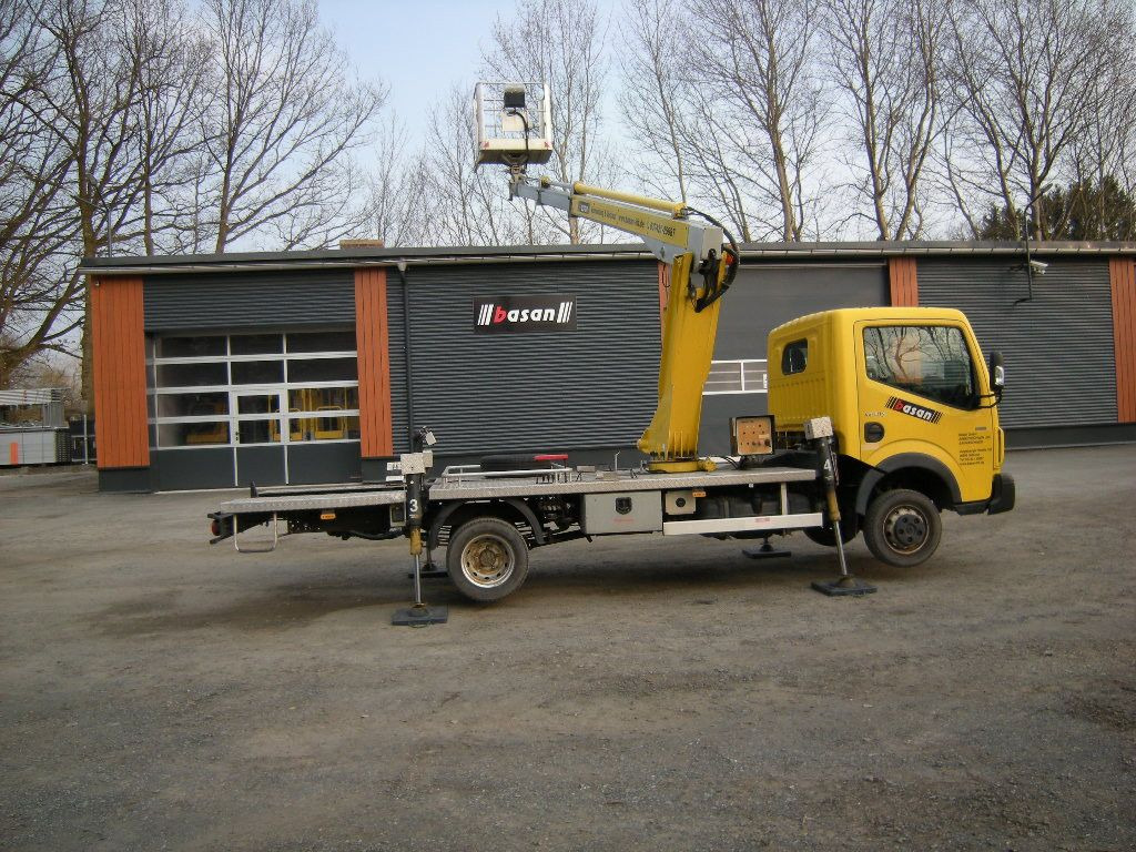 Renault Maxity mit Multitel 160 Alu DS Aufbau, 16m - Truck mounted aerial platform: picture 2 Renault Maxity mit Multitel 160 Alu DS Aufbau, 16m - Truck mounted aerial platform: picture 2