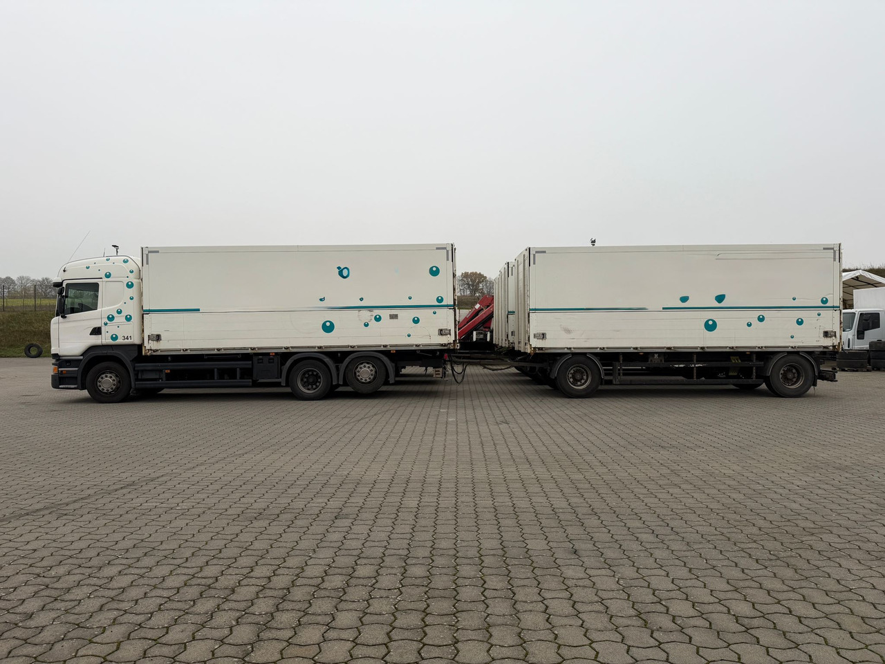 Scania R 450 6x2 Geränkezug + Orten Anhänger - Box truck: picture 2 Scania R 450 6x2 Geränkezug + Orten Anhänger - Box truck: picture 2