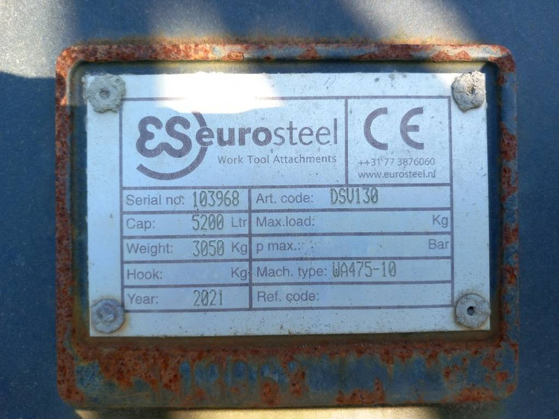 Komatsu WA475-10 - Bucket for Construction machinery: picture 4 Komatsu WA475-10 - Bucket for Construction machinery: picture 4