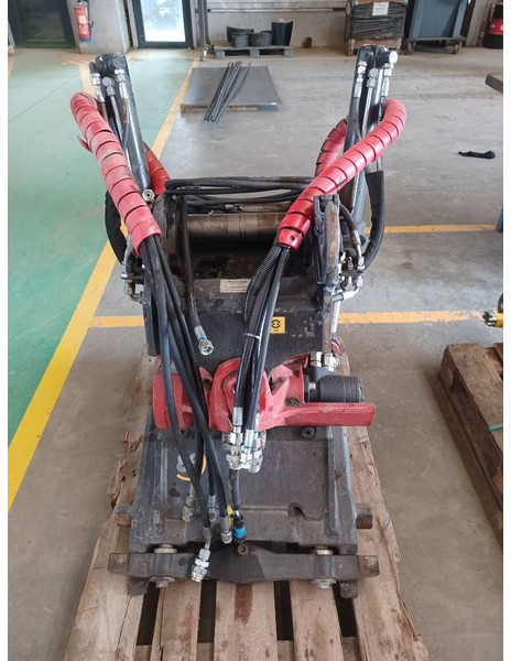 ROTOTILT R4 - Tiltrotator: picture 5 ROTOTILT R4 - Tiltrotator: picture 5